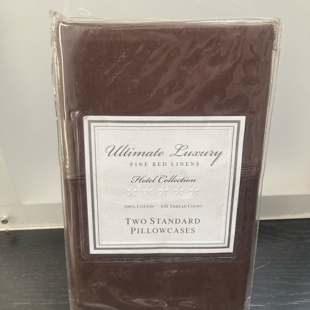 Standard Pillowcases (2).  Brown 100% cotton 620 Thread Count (New)